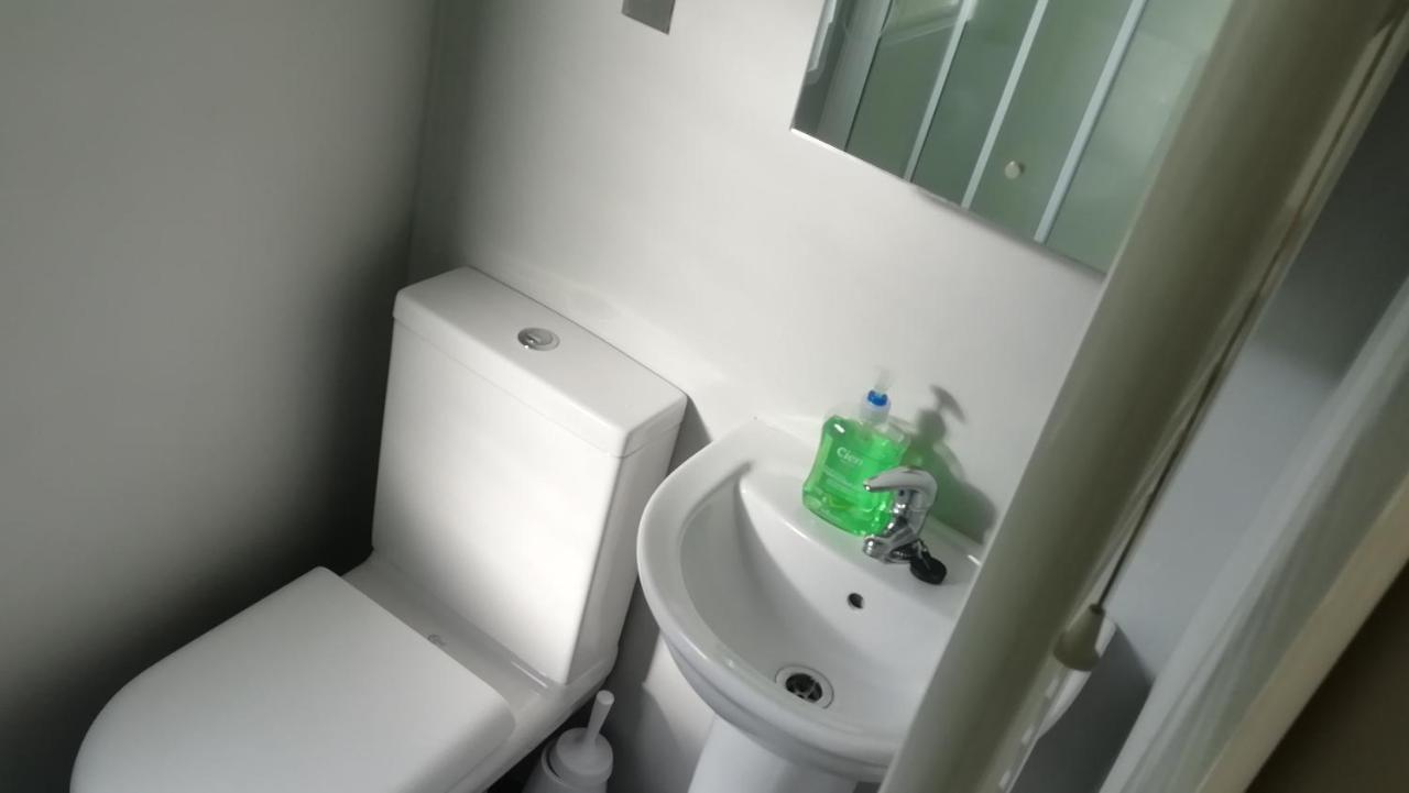 Static Caravan For Hire, Budget Friendly Эдинбург Экстерьер фото